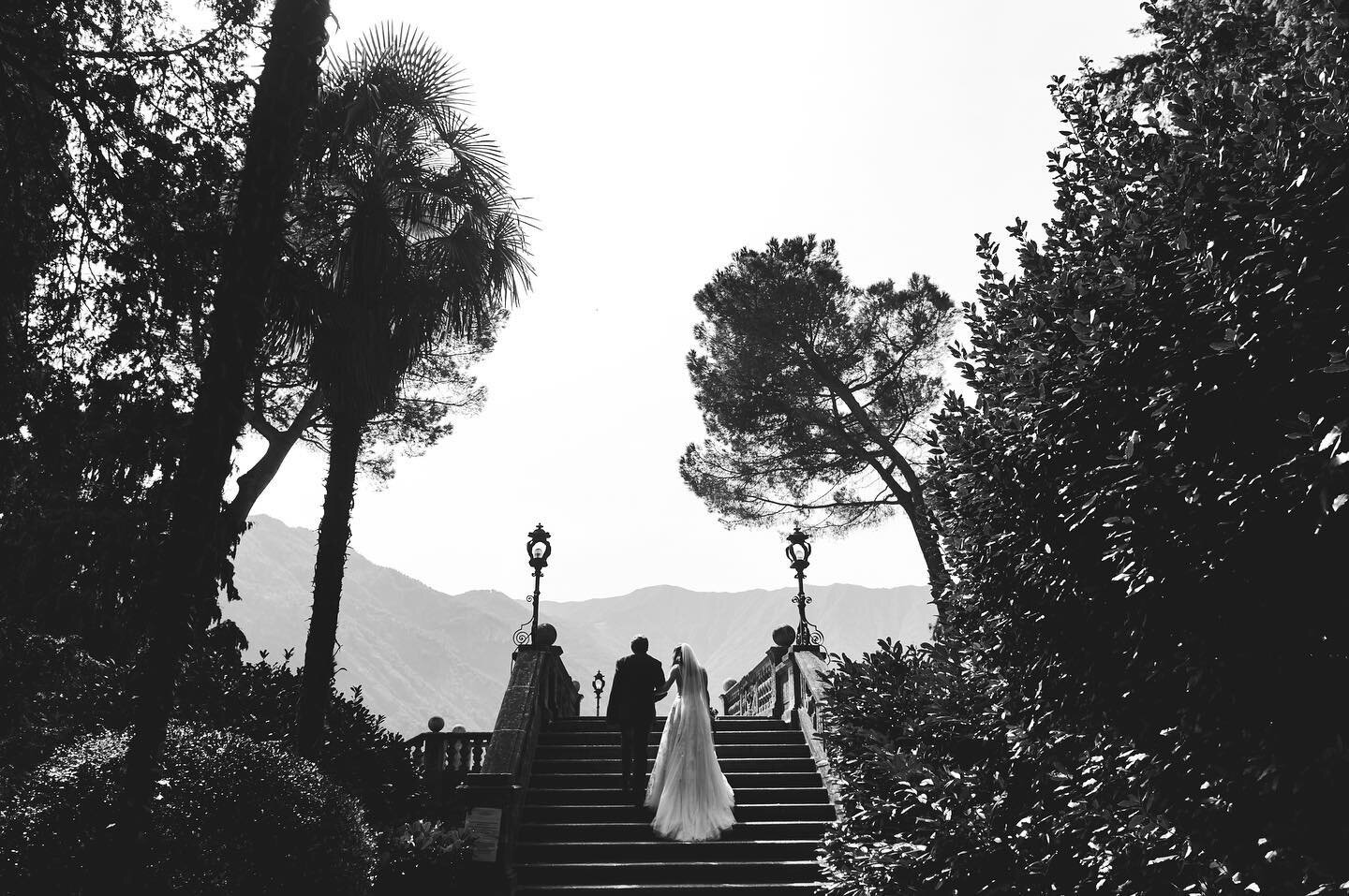 Walking Up the Aisle to say I do in one of Italys breathtaking panoramas&hellip; #weddingday #lakecomowedding #destinationwedding #weddingphotographer #destinationweddingphotographer #digitalsposi